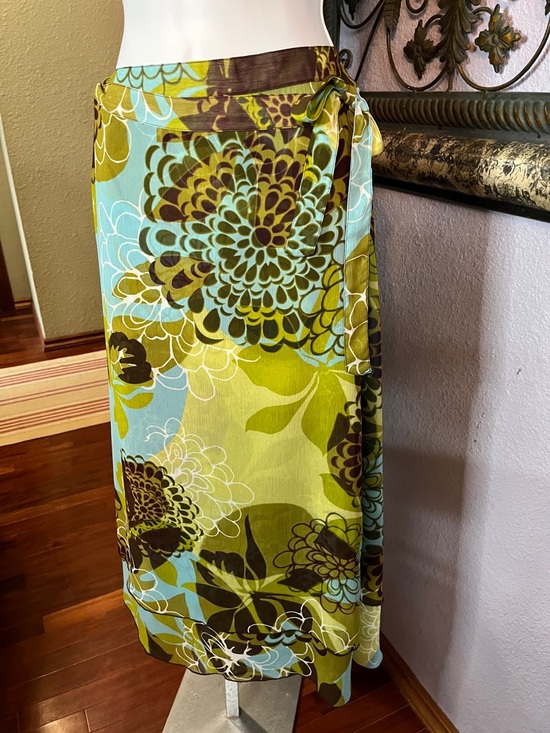 Dresses & Skirts - Womens A-Line Floral Wrap Skirt in Aqua & Olive